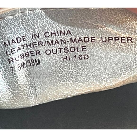 Michael KORS KYLE Grey SILVER LOGO Perforated Slip On Sneaker Shoes Size 7.5M - Picture 4 of 12